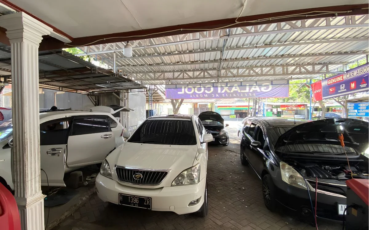 Pemasangan Unit AC Baru